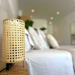 Renovated With Communal Pool & Close To Apartment