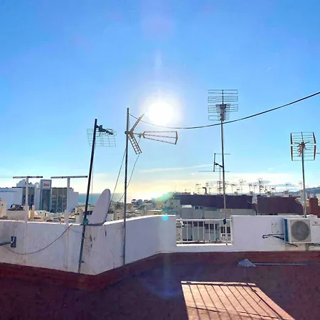 Renovated With Communal Pool & Close To Nerja