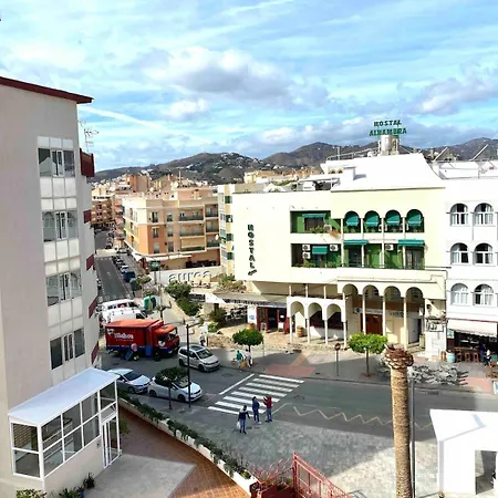 Renovated With Communal Pool & Close To * Nerja