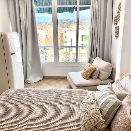 Apartmán Renovated With Communal Pool & Close To Nerja